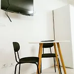 De